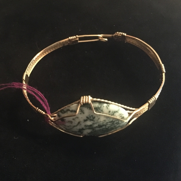 NEW~Moss Agate Bracelet - Picture 3 of 5